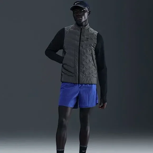 Nike Running Division Therma-Fit ADV Reflective Running Vest